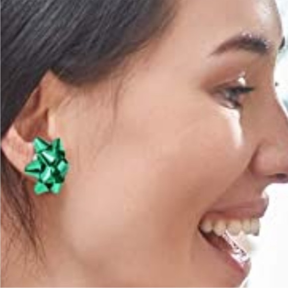 Green Christmas Bow Pierced Post Back Stud Earrings - Picture 10 of 15